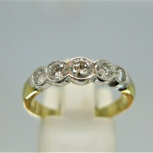 18ct Five Stone Diamond Ring