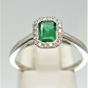 9ct Emerald and Diamond Cluster Ring